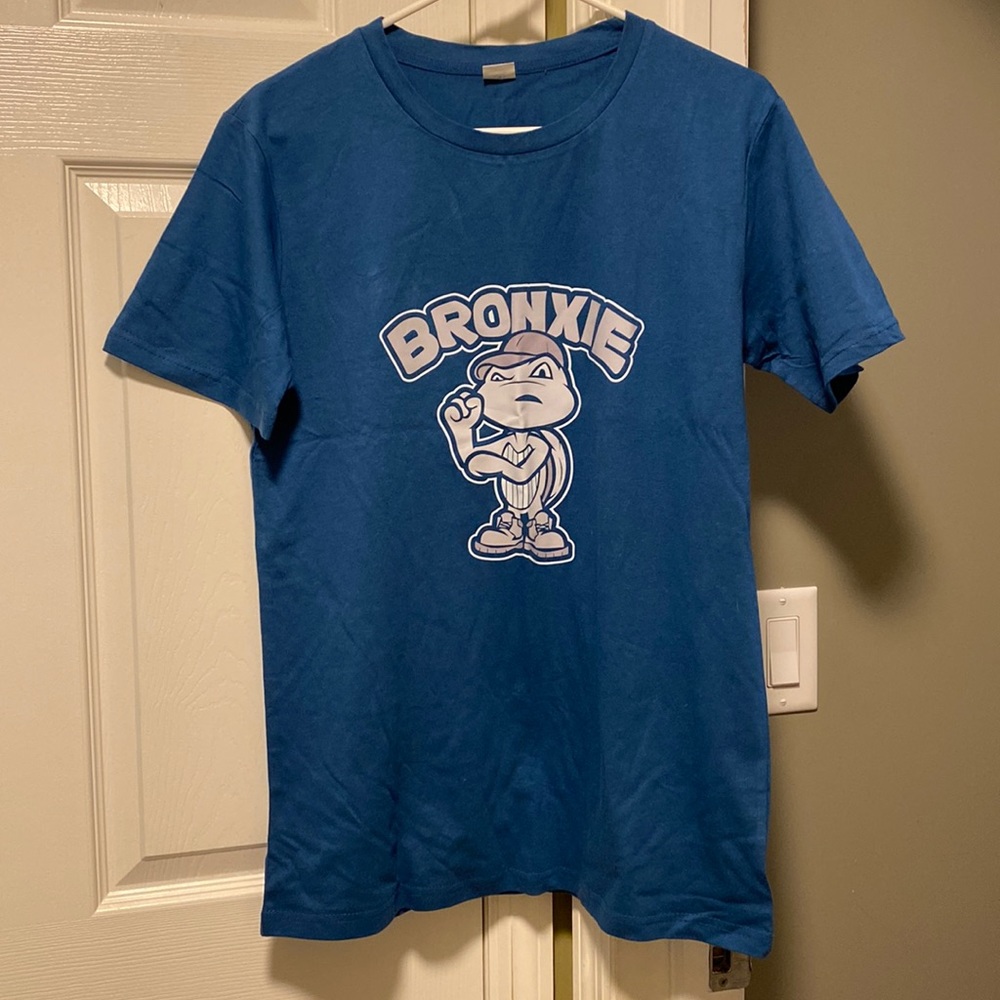 New York Yankees Mascot T-shirt